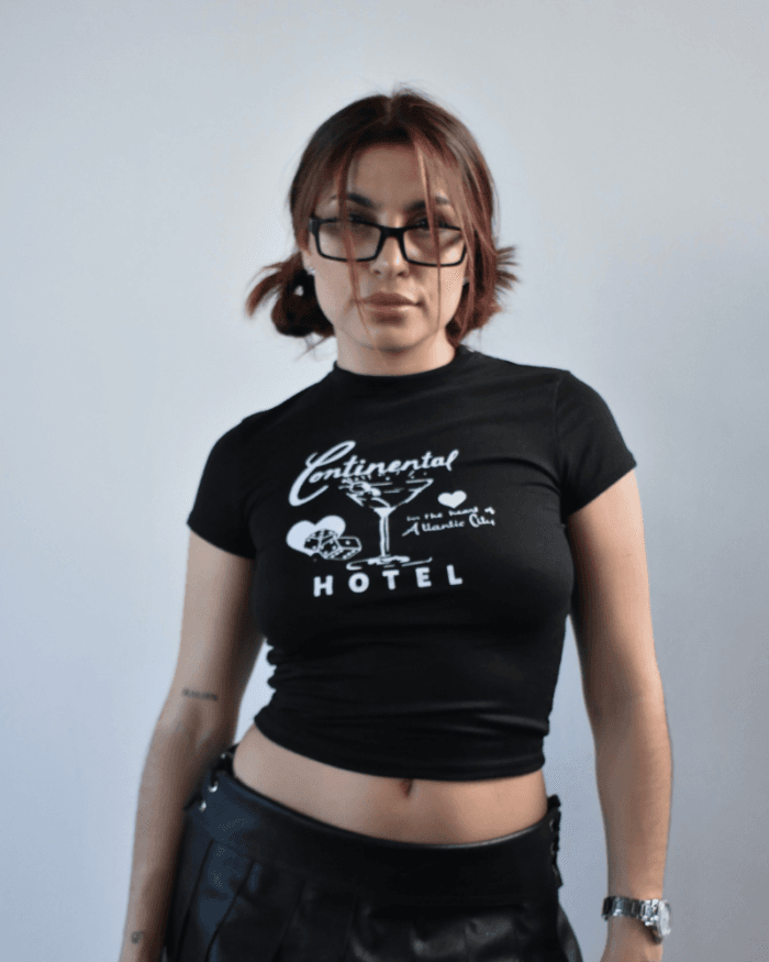 Baby Tee Continental Hotel - Imagen 1